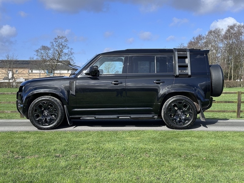 Used Land Rover Defender 2025 for sale - 77836539: Photo 5