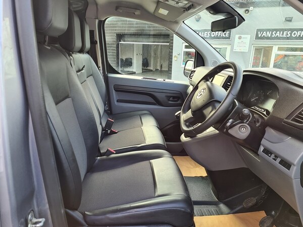 Used Vauxhall Vivaro 2020 for sale - 76193994: Photo 5