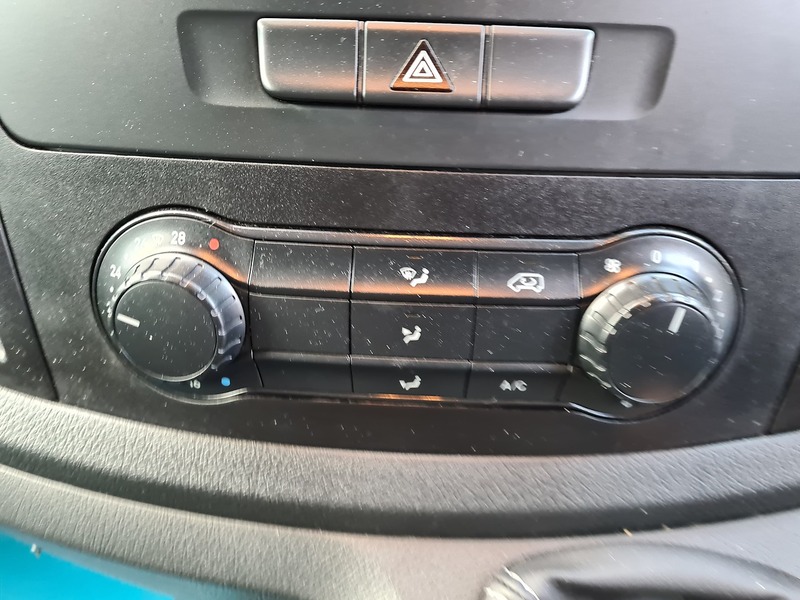 Used Mercedes-Benz Vito 2019 for sale - 76496965: Photo 21