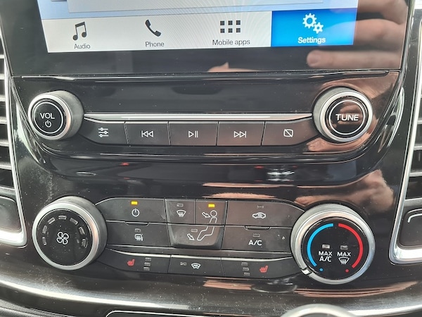 Used Ford Transit Custom 2021 for sale - 75549138: Photo 24