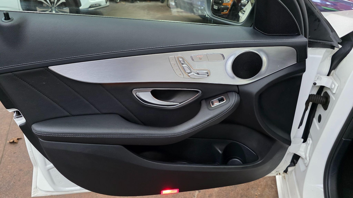 Used Mercedes-Benz C Class for sale - 77242632: Photo 17