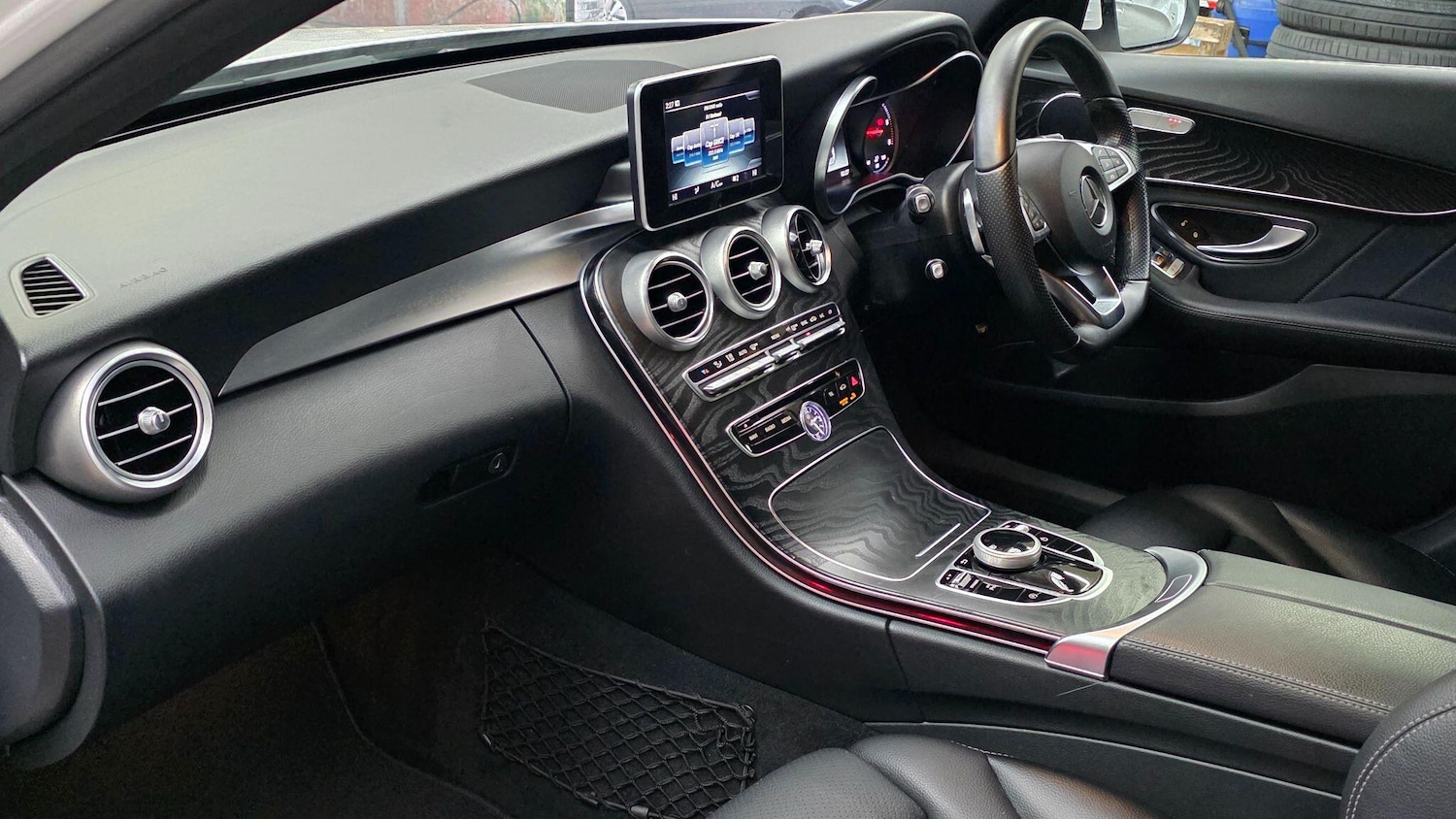 Used Mercedes-Benz C Class 2017 for sale - 77400448: Photo 16