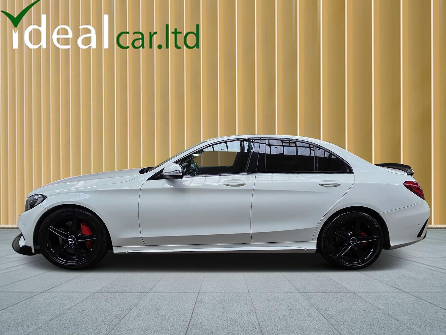 Used Mercedes-Benz C Class 2017 for sale - 77400448: Photo 3