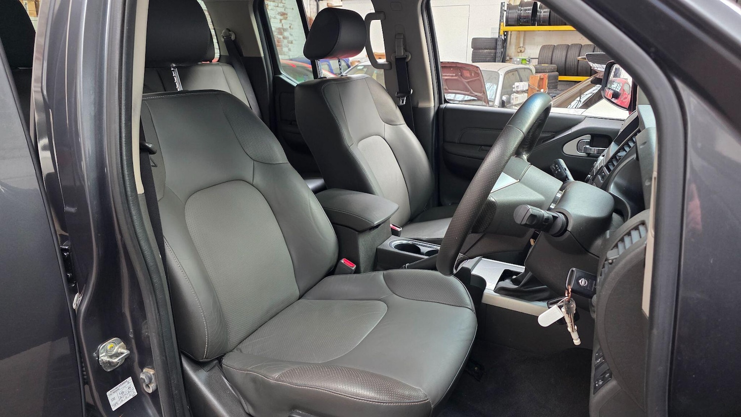 Used Nissan Navara 2015 for sale - 77977838: Photo 13