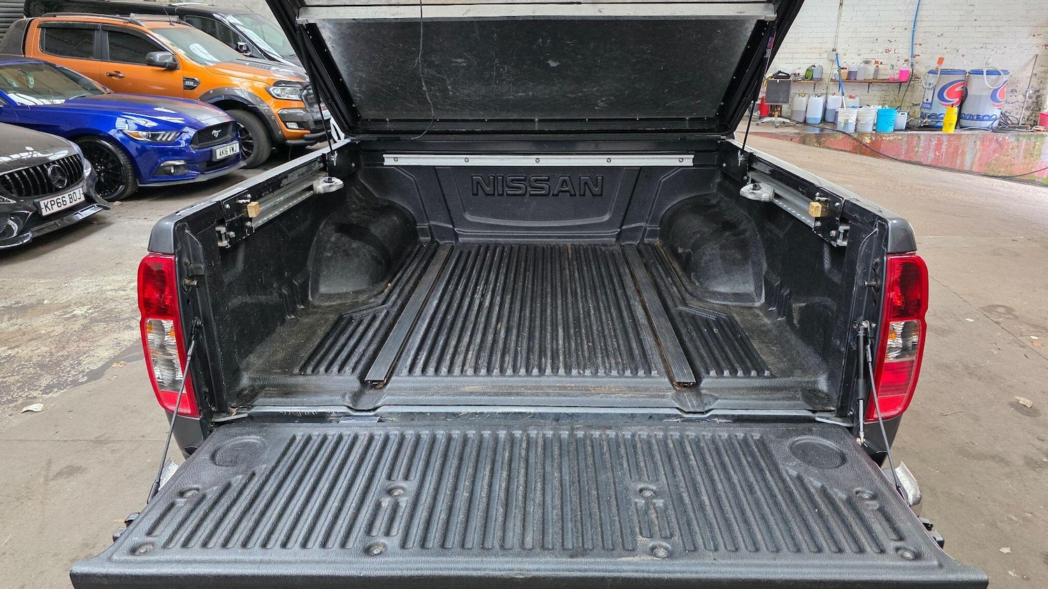 Used Nissan Navara 2015 for sale - 77977838: Photo 18