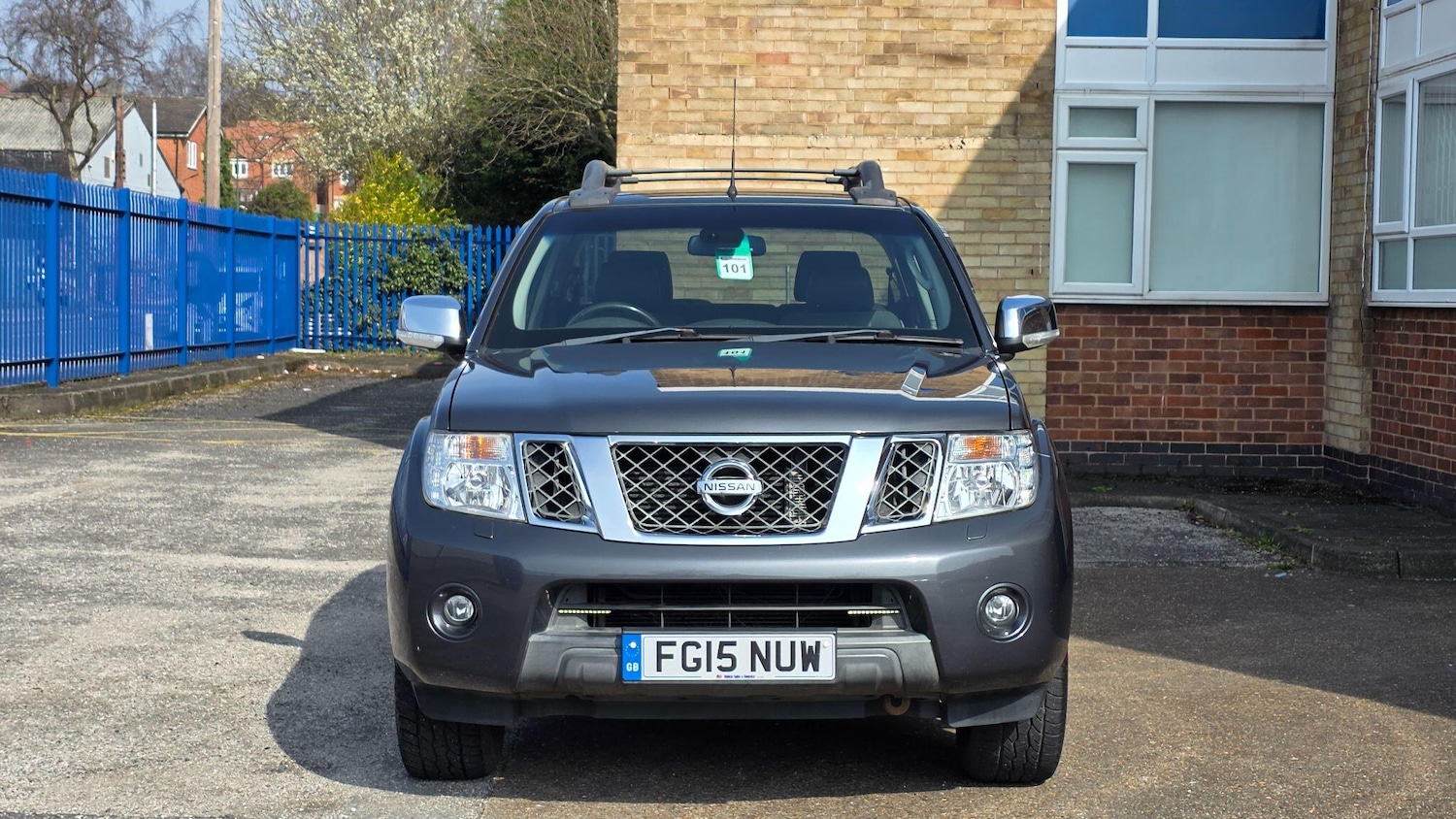 Used Nissan Navara 2015 for sale - 77977838: Photo 2
