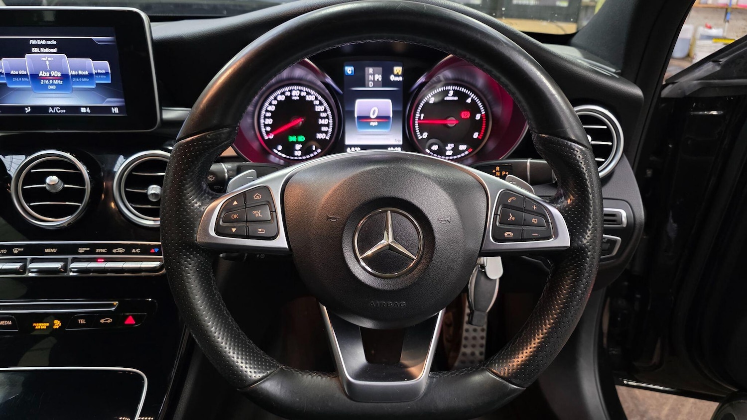 Used Mercedes-Benz C Class 2017 for sale - 77358315: Photo 11