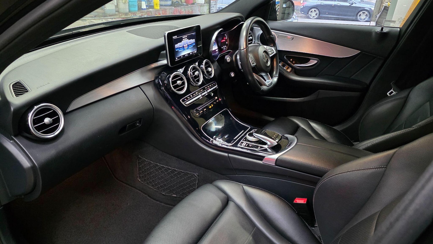 Used Mercedes-Benz C Class 2017 for sale - 77358315: Photo 15