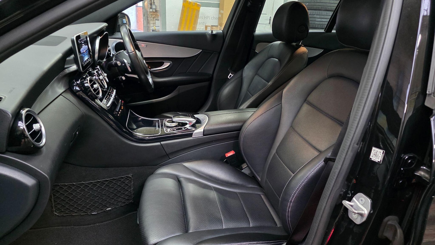 Used Mercedes-Benz C Class 2017 for sale - 77358315: Photo 17