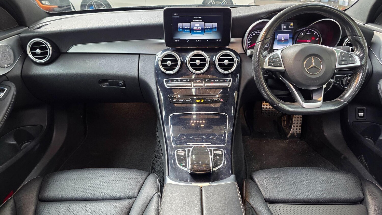 Used Mercedes-Benz C Class 2016 for sale - 77969789: Photo 9