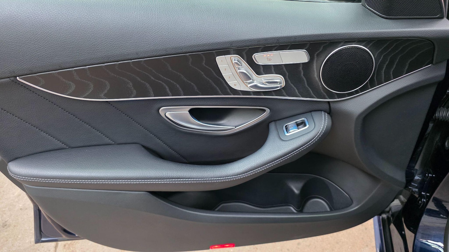 Used Mercedes-Benz C Class 2017 for sale - 77585955: Photo 16