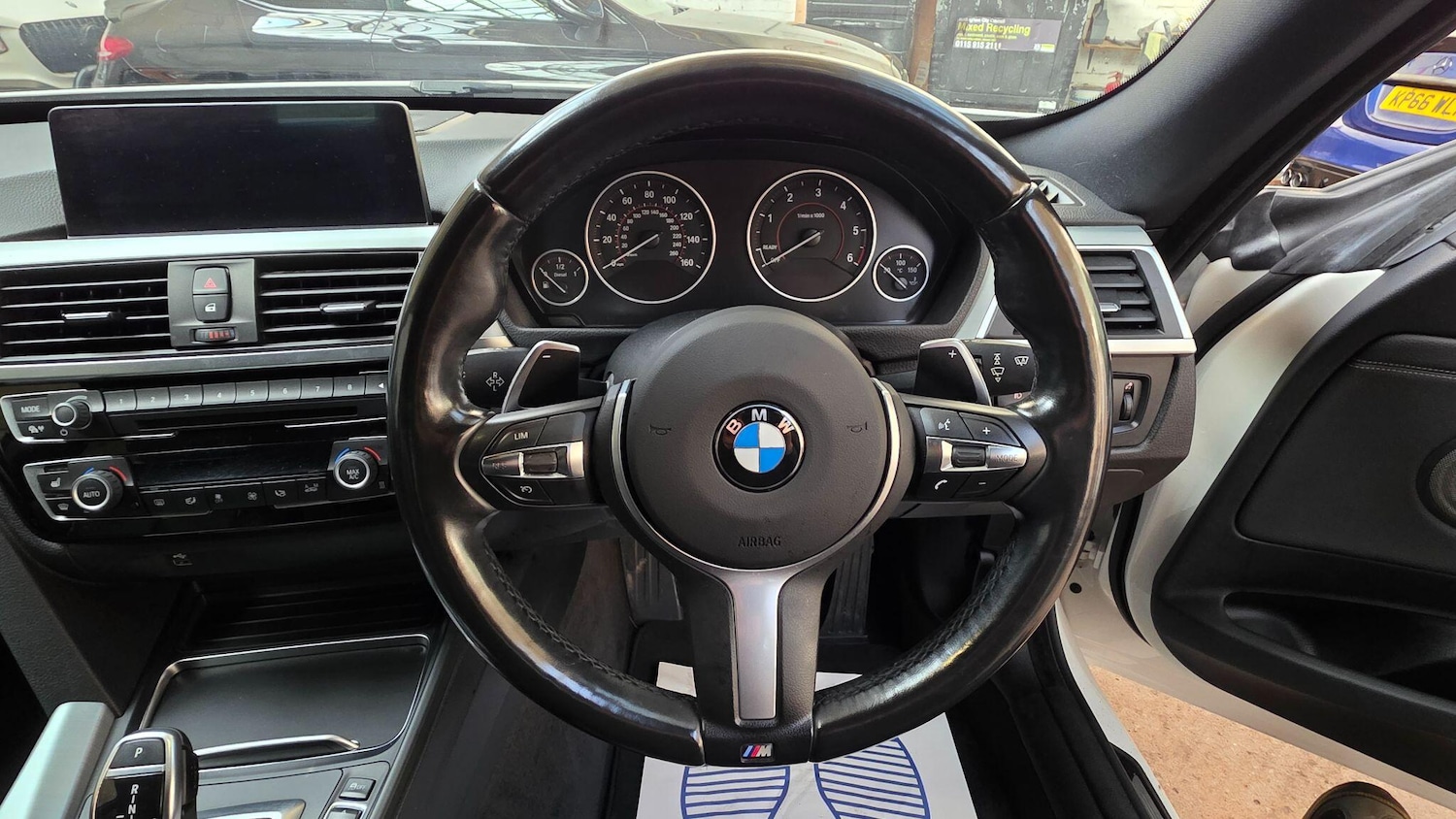 Used BMW 3 Series 2017 for sale - 77670848: Photo 2