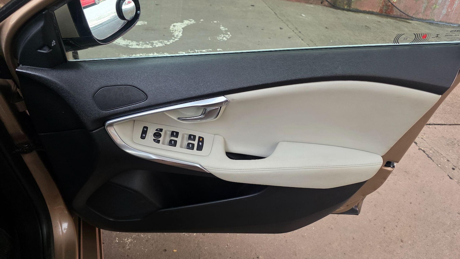 Used Volvo V40 2013 for sale - 78034549: Photo 13