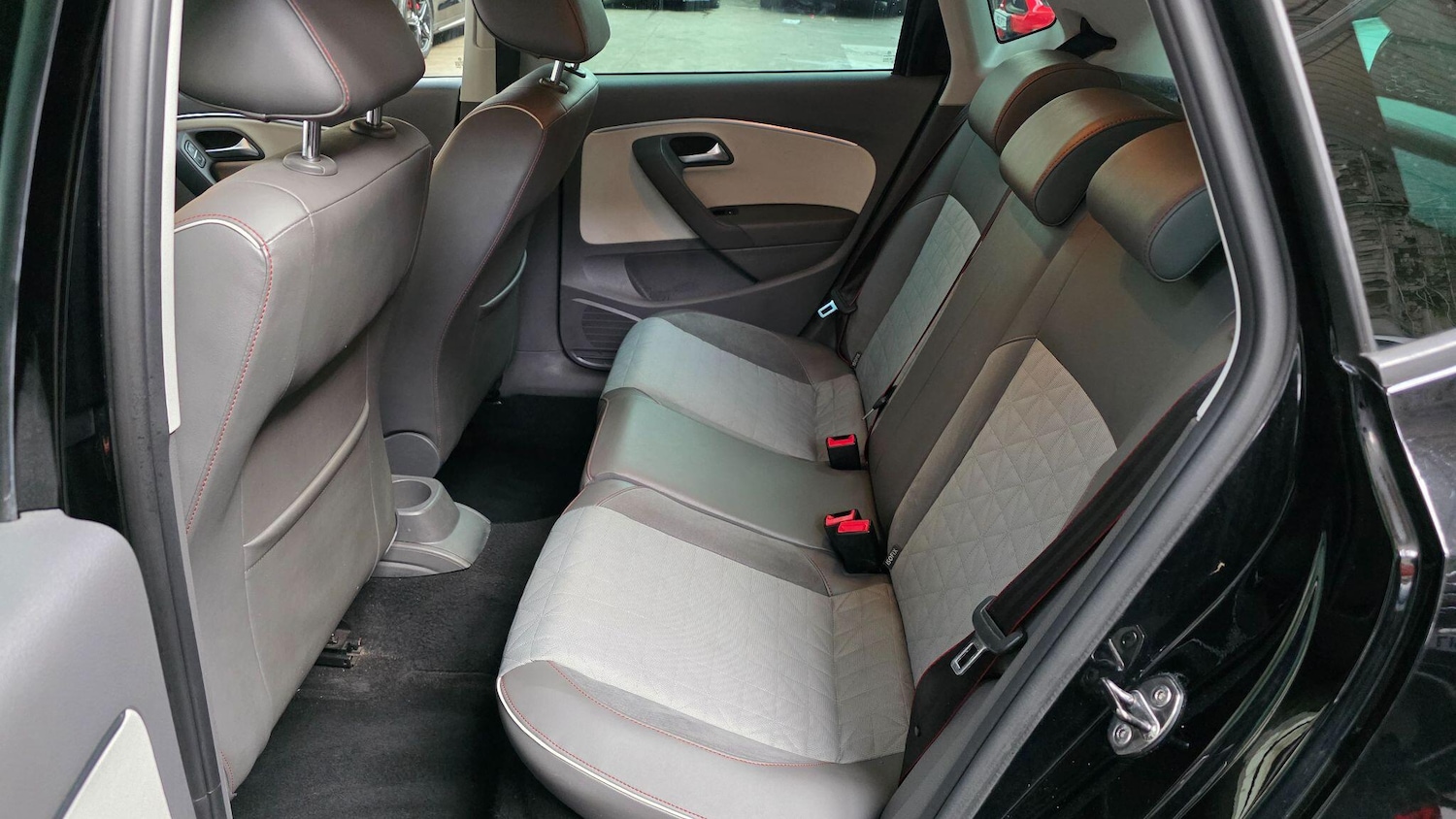 Used Volkswagen Polo 2016 for sale - 77637514: Photo 18