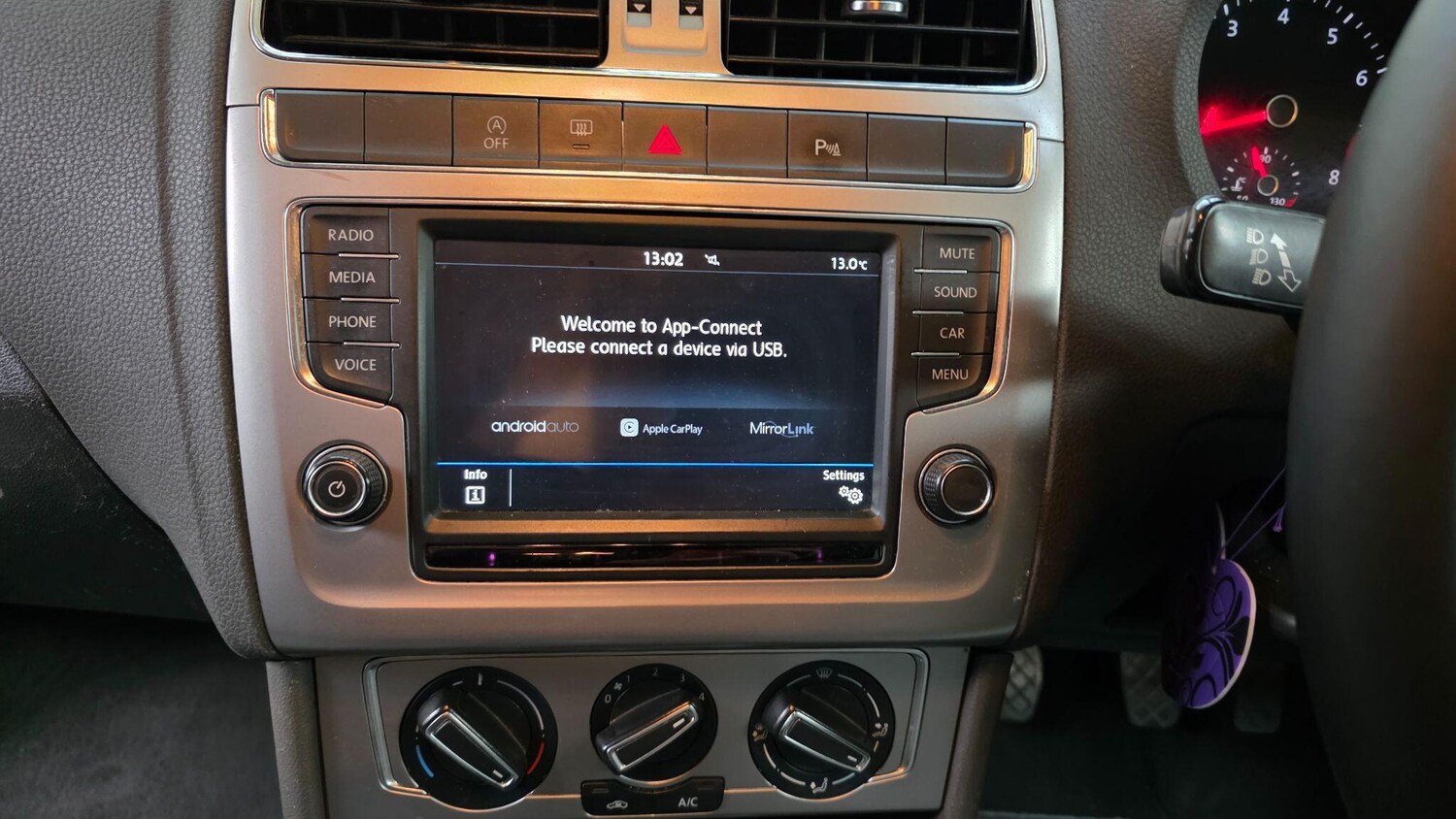 Used Volkswagen Polo 2016 for sale - 77637514: Photo 23