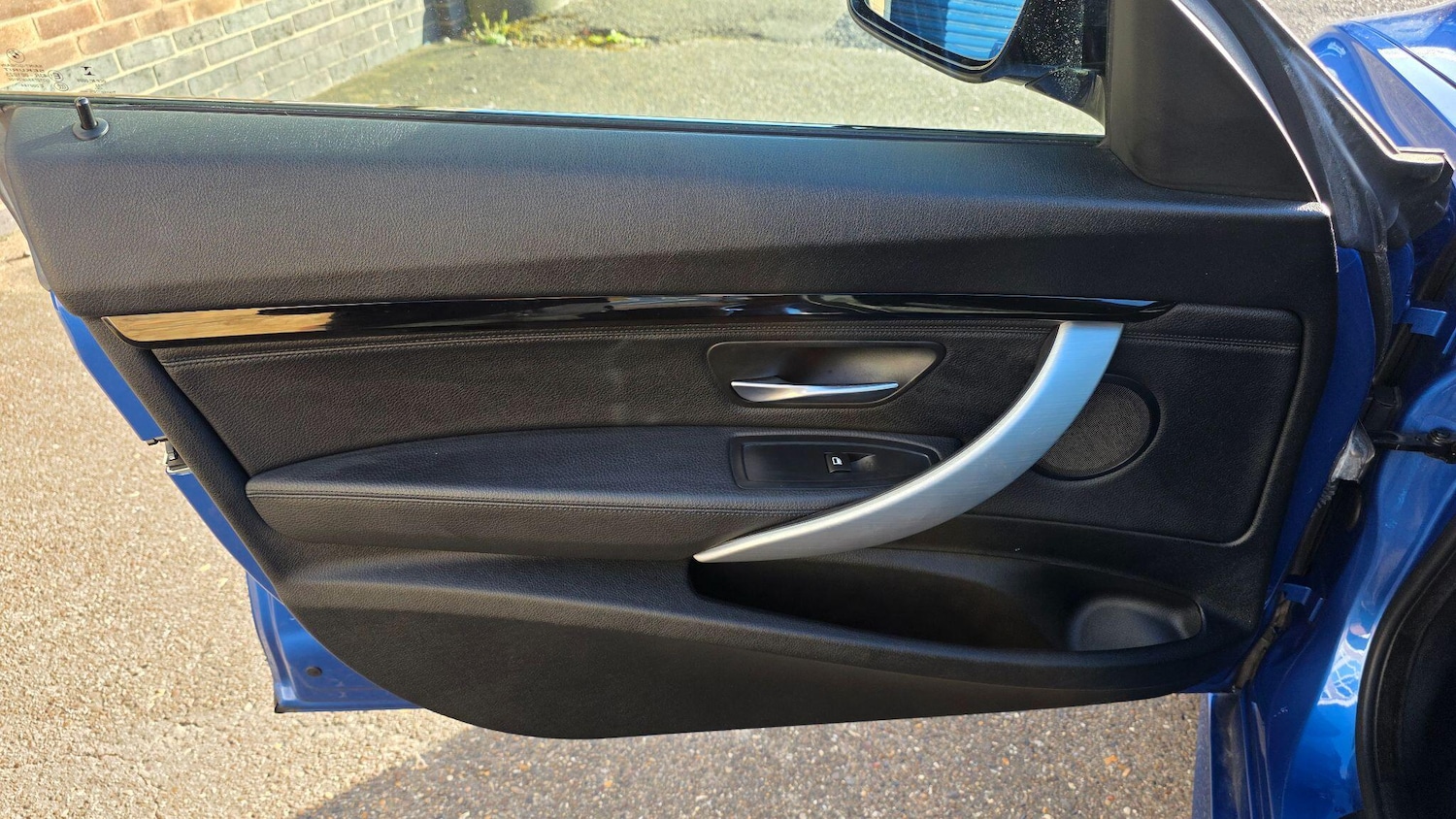 Used BMW 3 Series 2015 for sale - 78058776: Photo 17