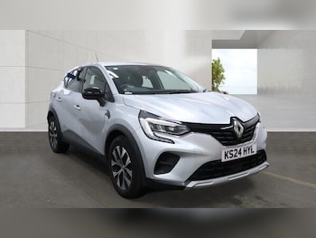 Used Renault Captur 2024 for sale - 78608982: Photo