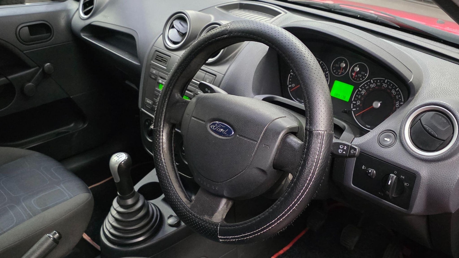 Used Ford Fiesta 2005 for sale - 77331945: Photo 11