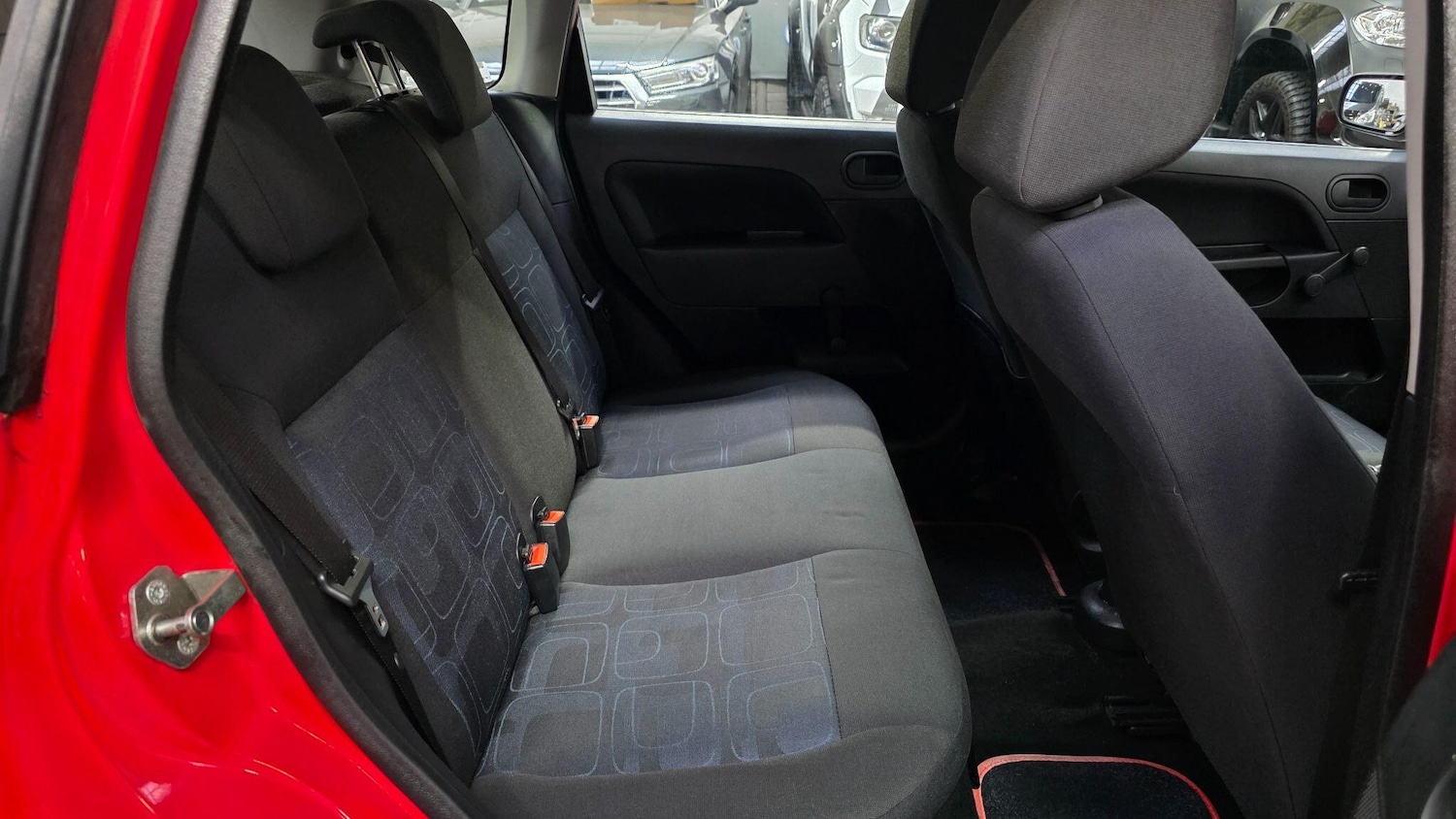 Used Ford Fiesta 2005 for sale - 77331945: Photo 14