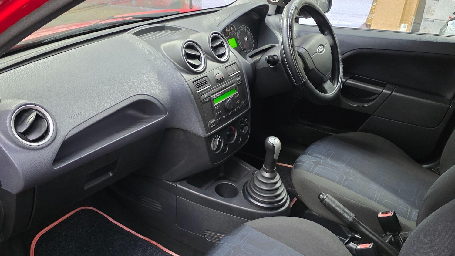 Used Ford Fiesta 2005 for sale - 77331945: Photo 15