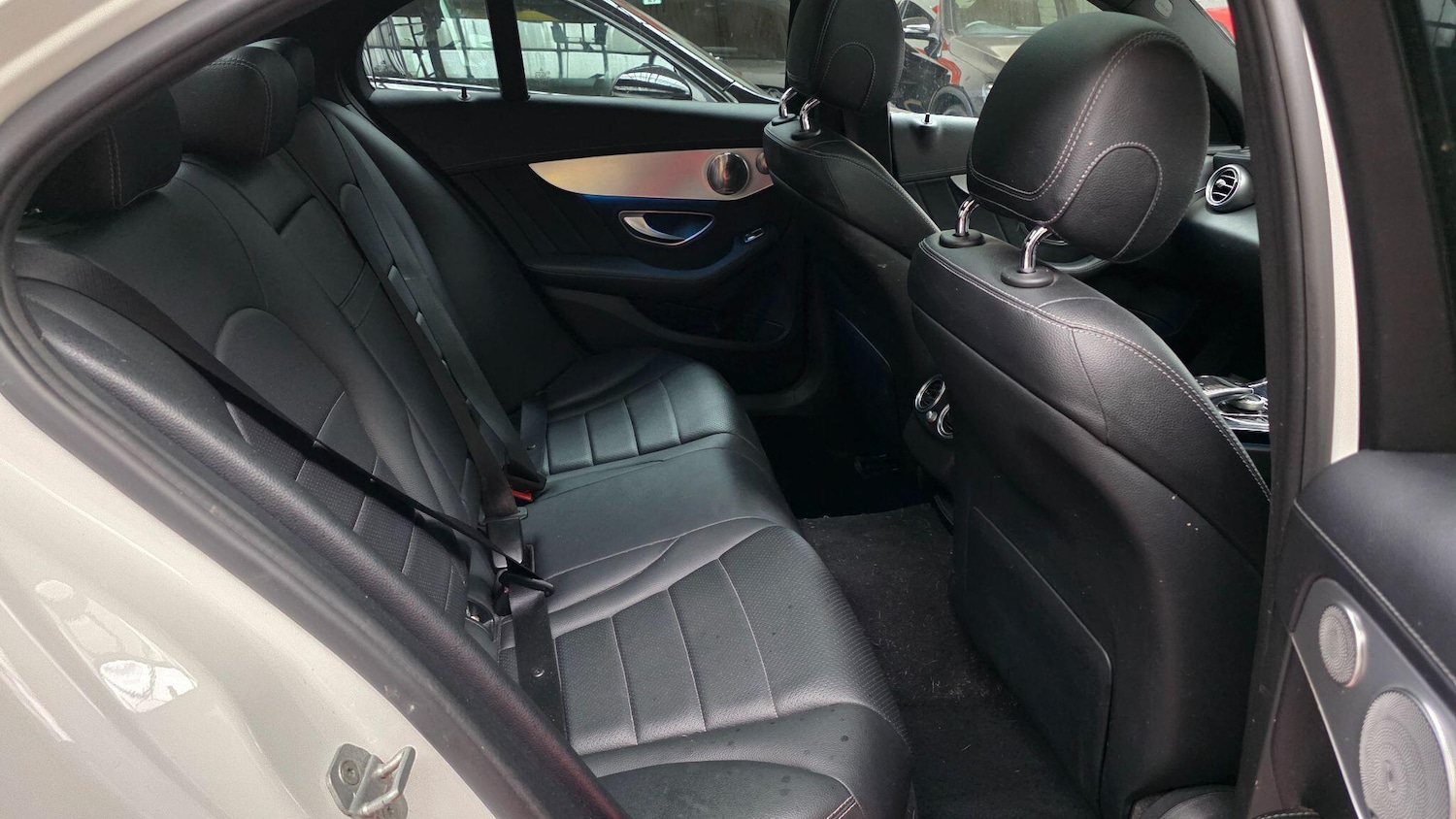 Used Mercedes-Benz C Class 2015 for sale - 77710308: Photo 6