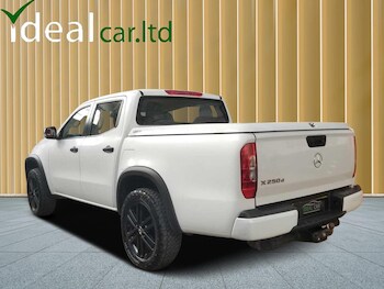 Used Mercedes-Benz X Class 2018 for sale - 77191429: Photo