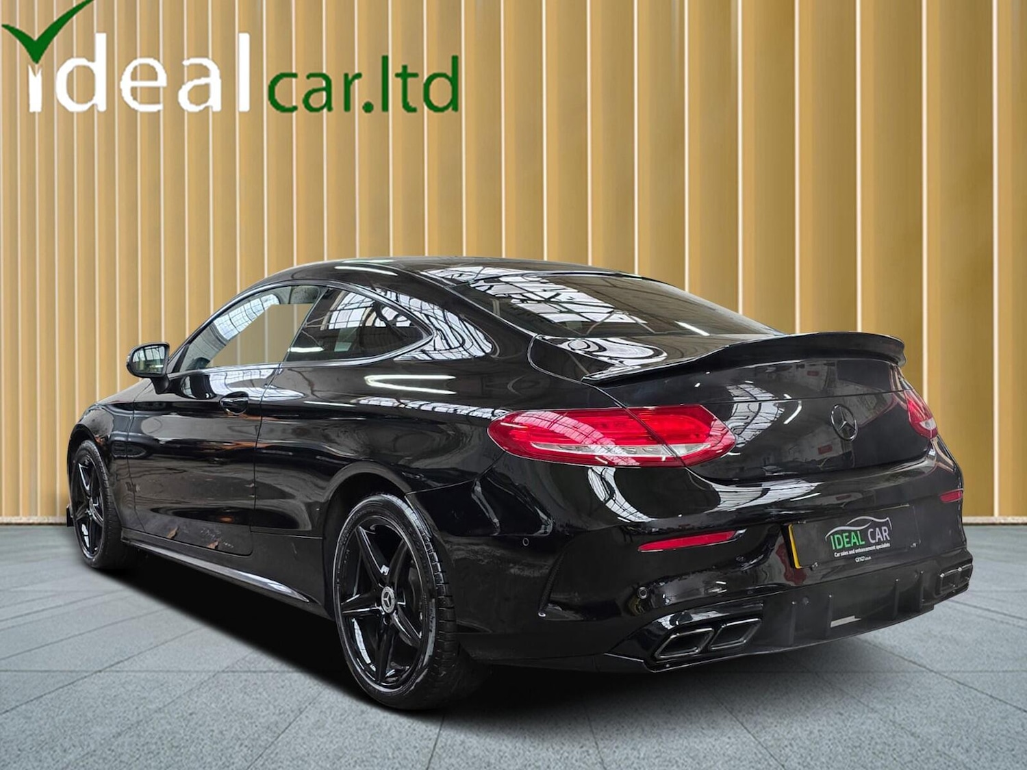 Used Mercedes-Benz C Class 2017 for sale - 78100258: Photo 2