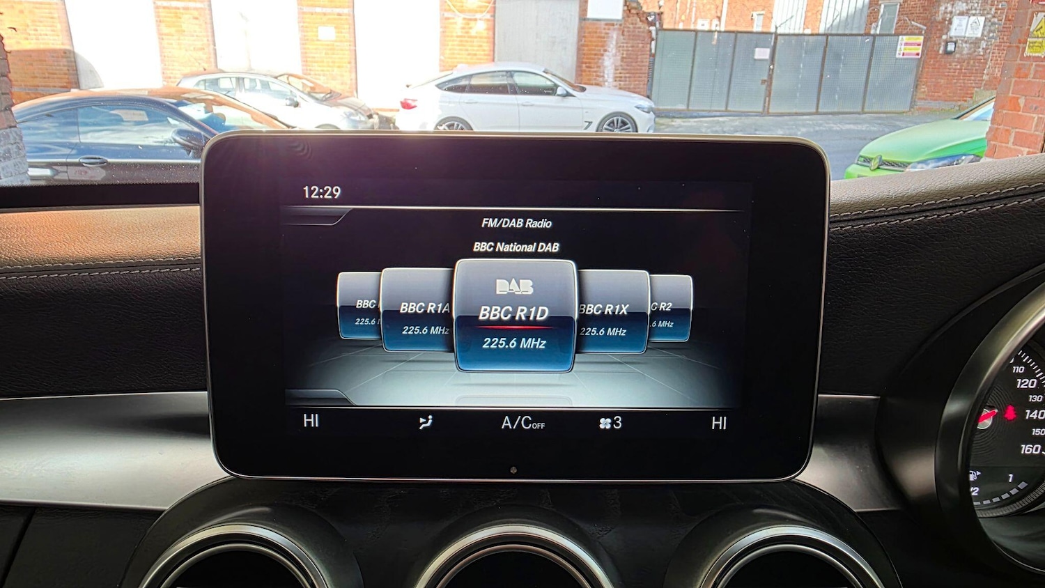 Used Mercedes-Benz C Class 2016 for sale - 77266673: Photo 28