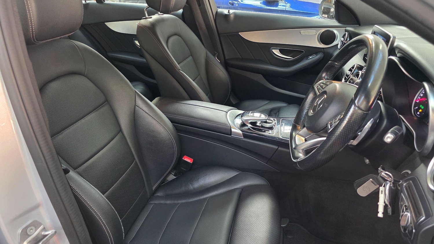 Used Mercedes-Benz C Class 2017 for sale - 77358347: Photo 11