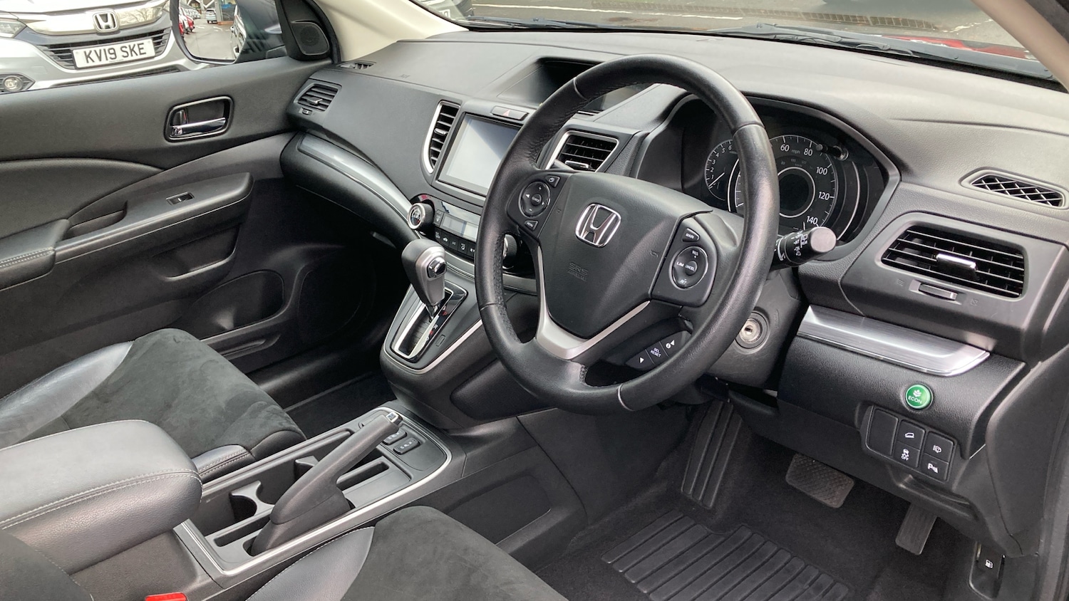 Used Honda CR-V 2017 for sale - 76891976: Photo 11