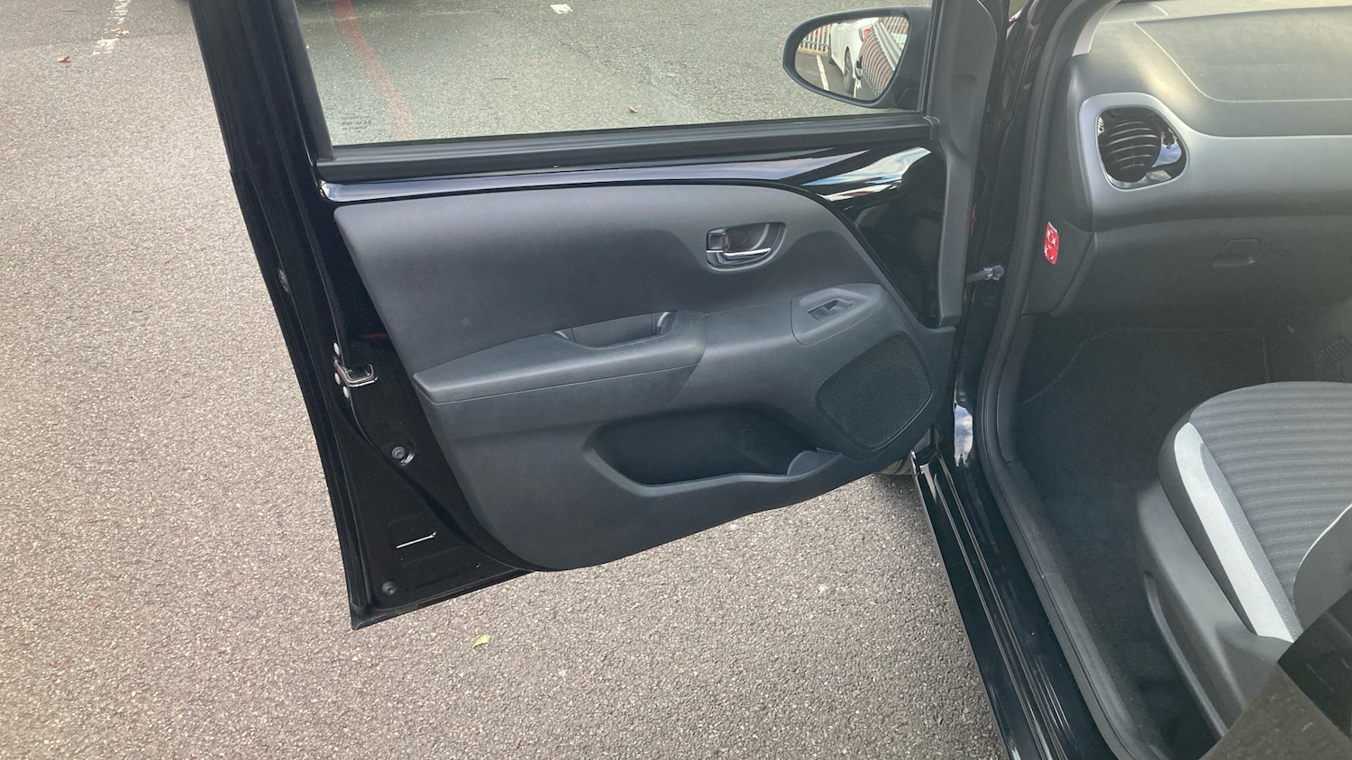 Used Toyota AYGO 2019 for sale - 77381456: Photo 66