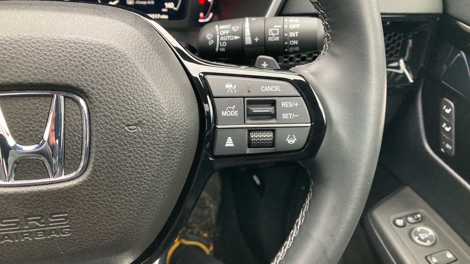 Used Honda CR-V 2023 for sale - 77883773: Photo 26