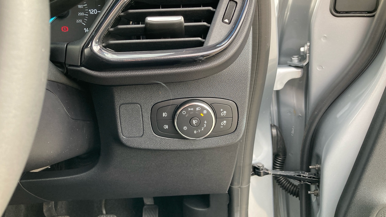 Used Ford Puma 2023 for sale - 75982351: Photo 43