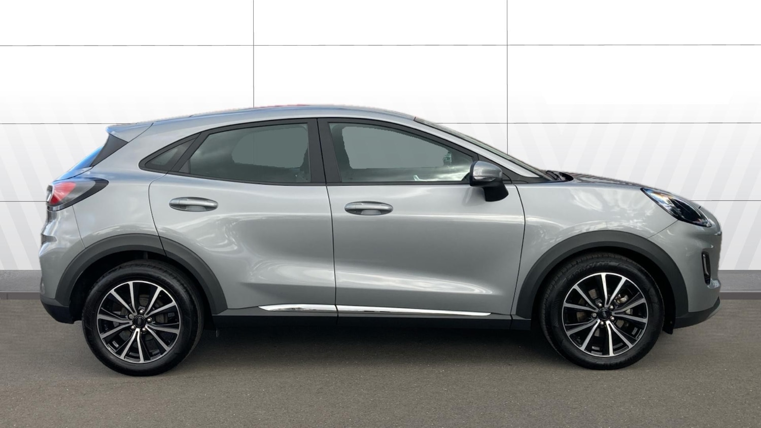 Used Ford Puma 2023 for sale - 75982351: Photo 5