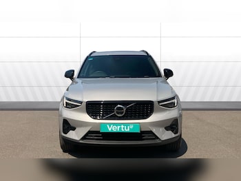Used Volvo XC40 2023 for sale - 79018976: Photo