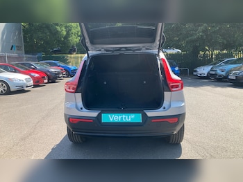 Used Volvo XC40 2023 for sale - 79018976: Photo
