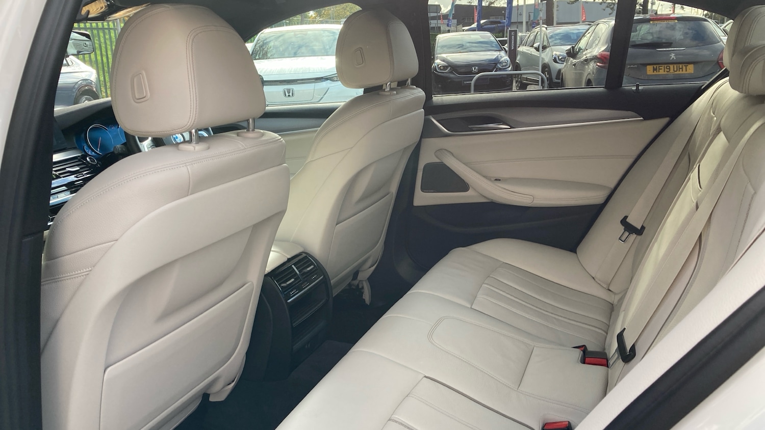 Used BMW 5 Series 2017 for sale - 76379668: Photo 16