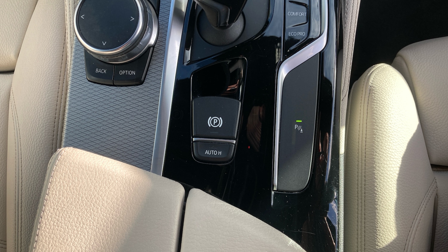 Used BMW 5 Series 2017 for sale - 76379668: Photo 44
