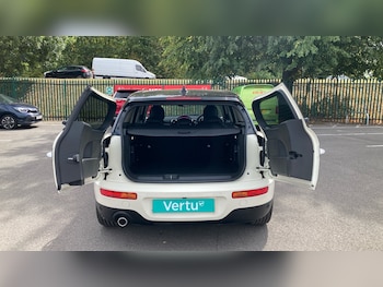 Used MINI Clubman 2019 for sale - 75788912: Photo