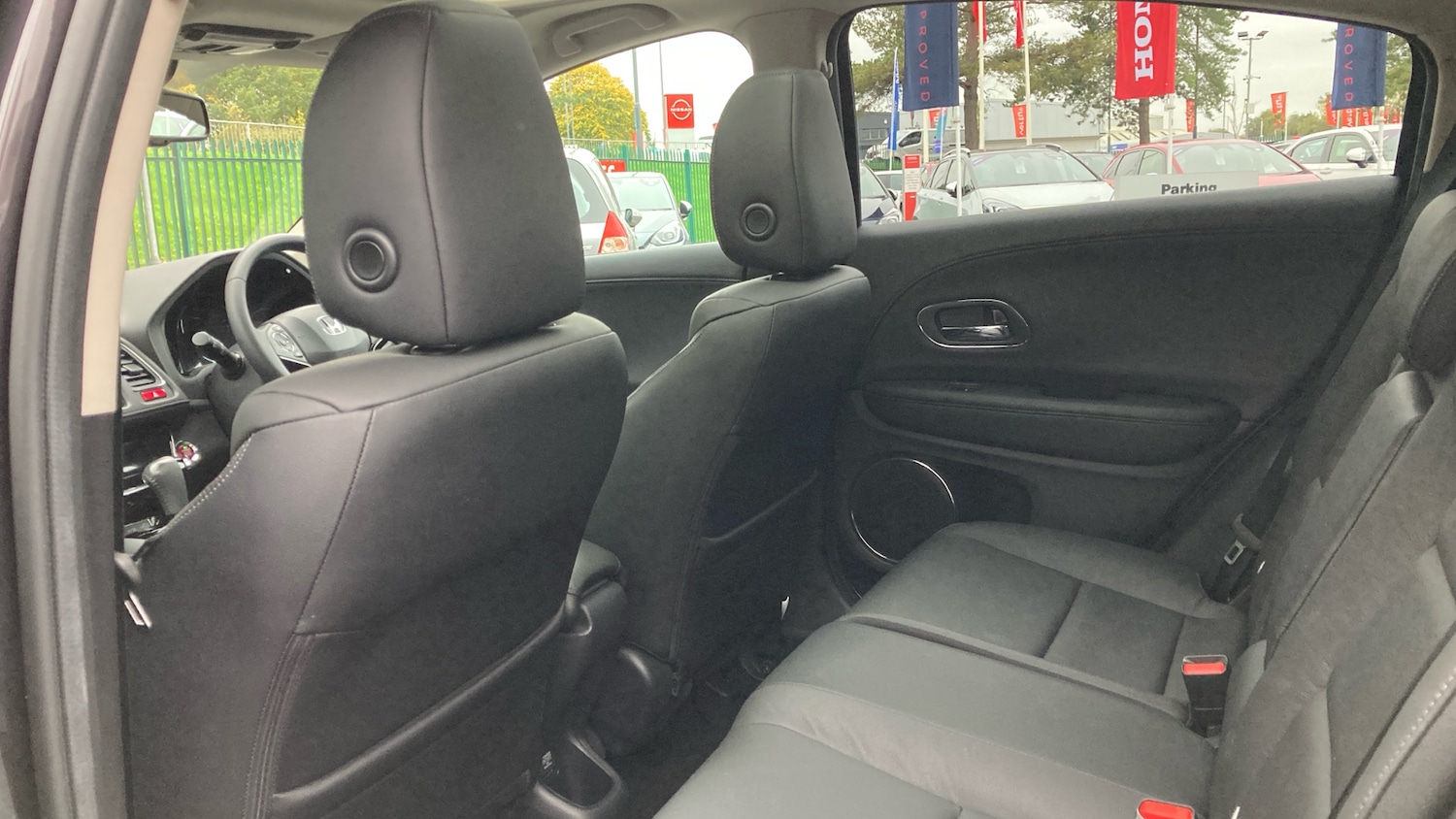 Used Honda HR-V 2016 for sale - 76340530: Photo 16