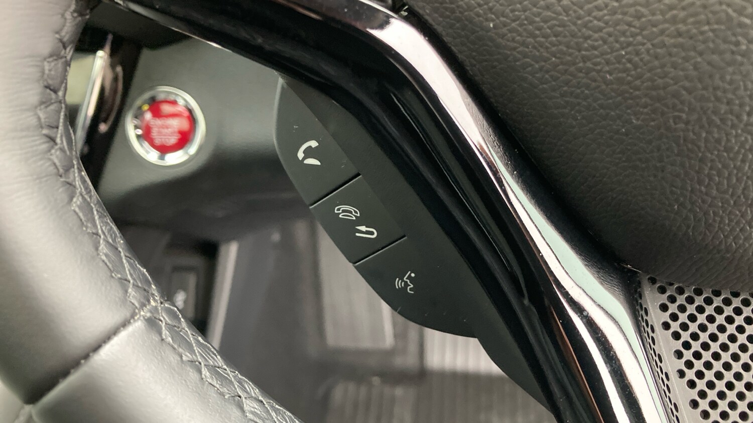 Used Honda HR-V 2016 for sale - 76340530: Photo 23