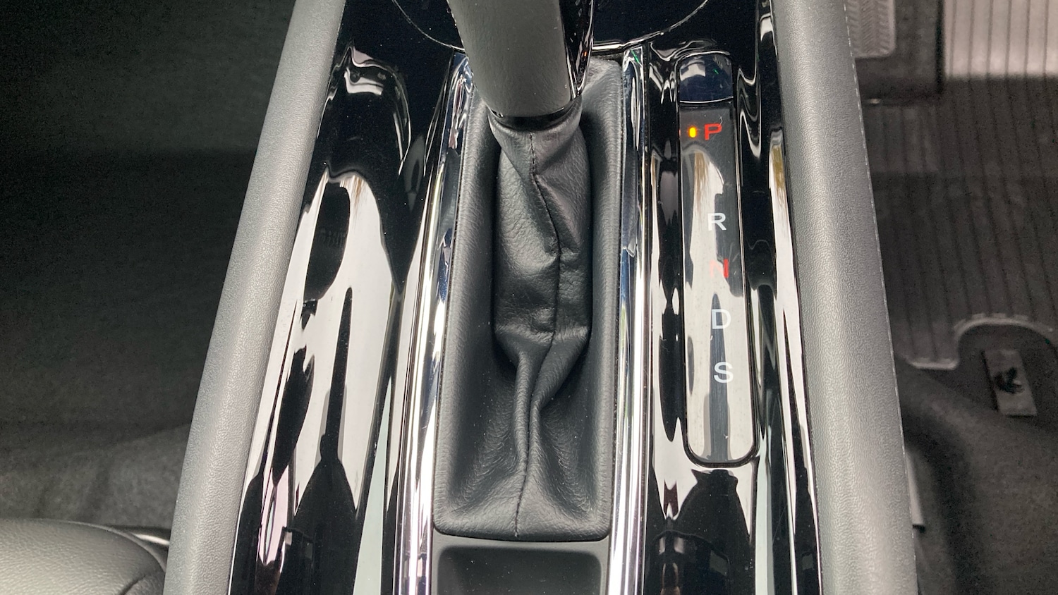 Used Honda HR-V 2016 for sale - 76340530: Photo 41