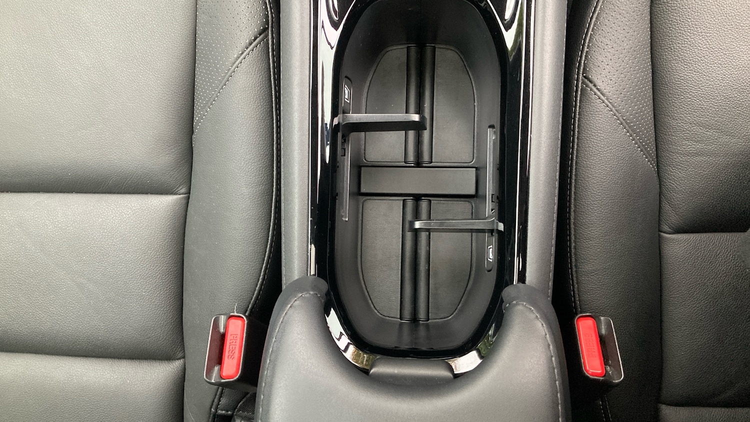 Used Honda HR-V 2016 for sale - 76340530: Photo 43