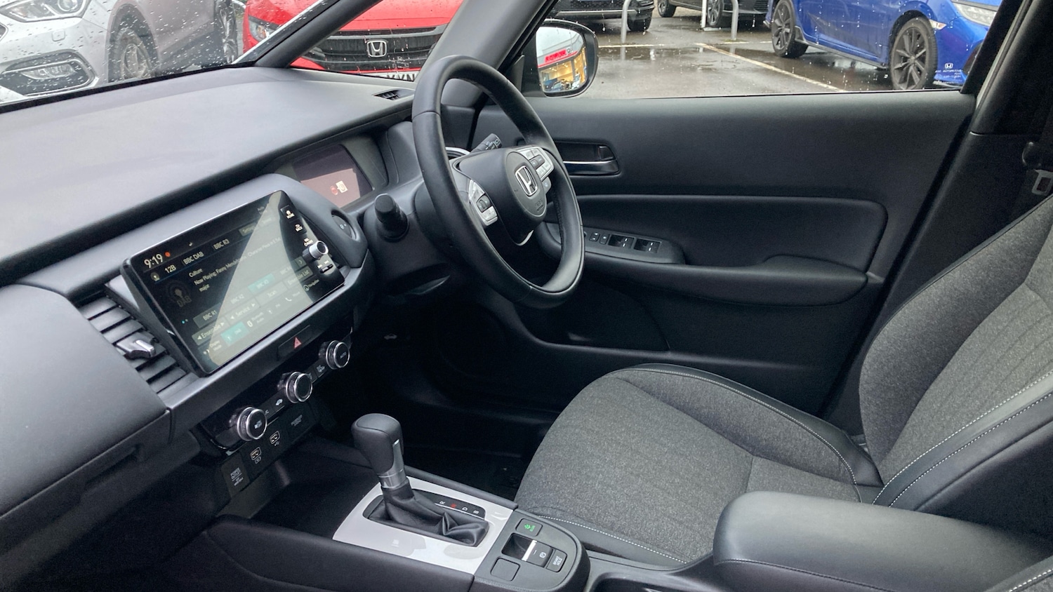 Used Honda Jazz 2023 for sale - 77297058: Photo 2