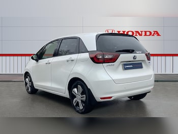 Used Honda Jazz 2023 for sale - 77297058: Photo