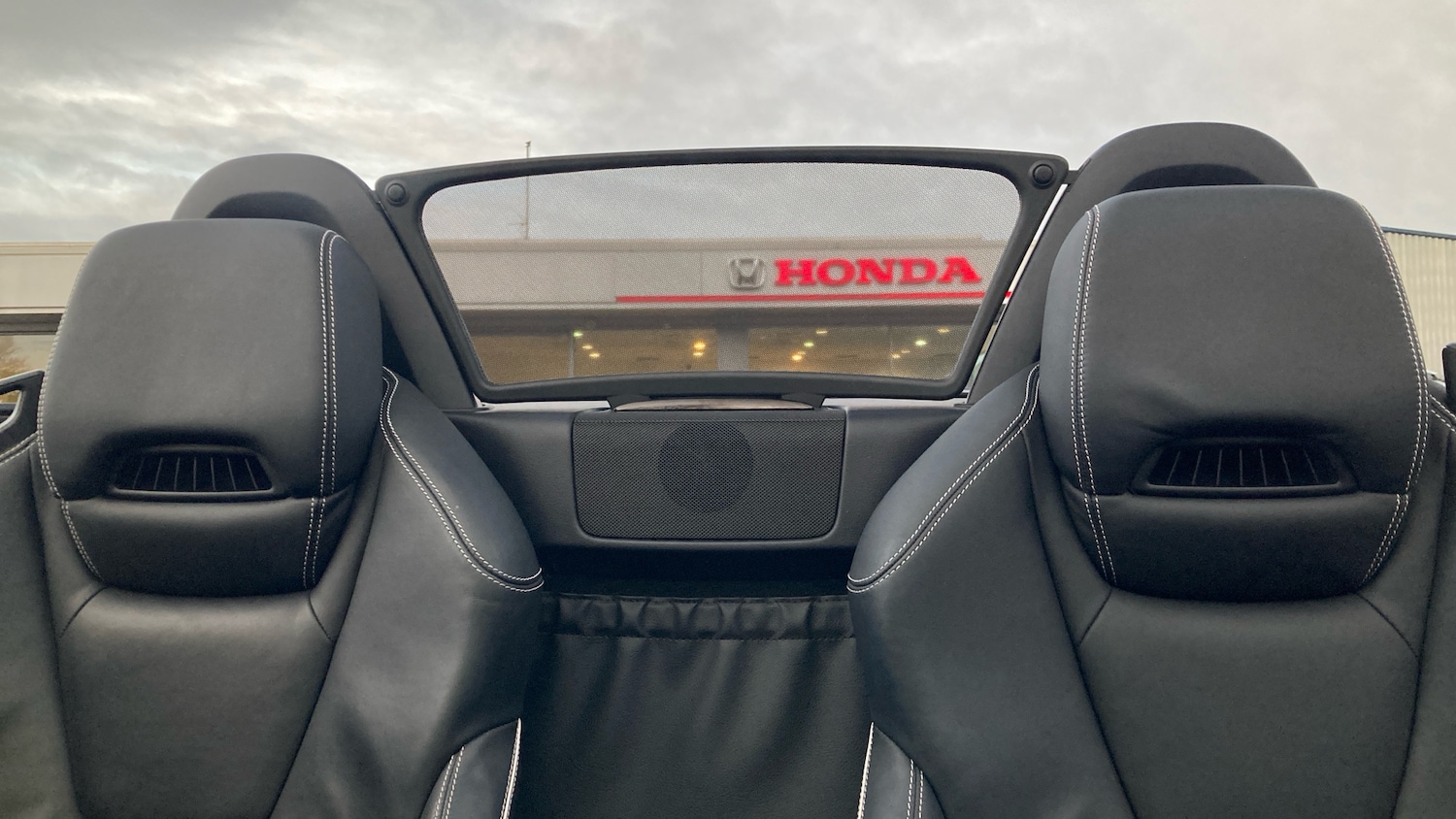 Used Mercedes-Benz SLC 2016 for sale - 76738686: Photo 15