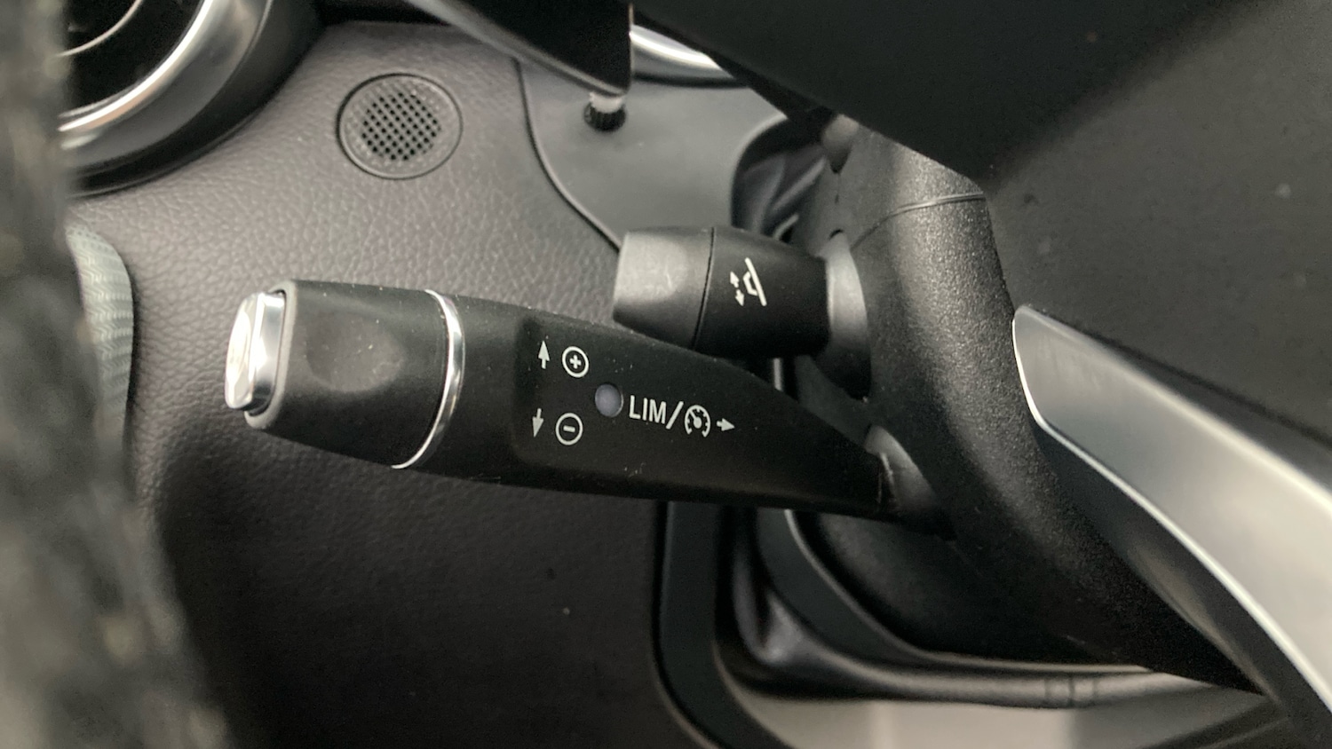 Used Mercedes-Benz SLC 2016 for sale - 76738686: Photo 39