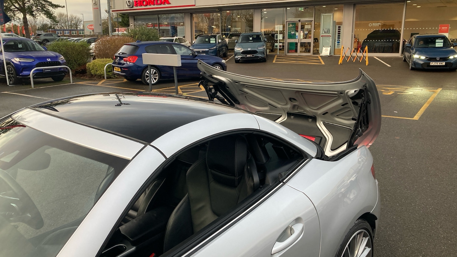 Used Mercedes-Benz SLC 2016 for sale - 76738686: Photo 57