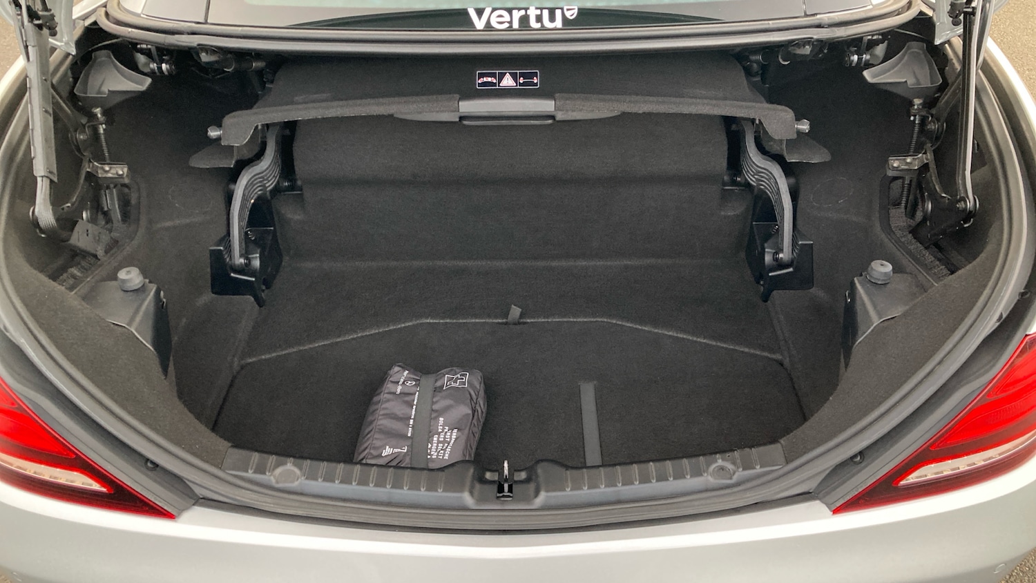 Used Mercedes-Benz SLC 2016 for sale - 76738686: Photo 61