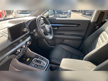 Used Honda CR-V 2024 for sale - 76184251: Photo 2